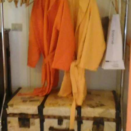 فندق مبيت وإفطار Acero Rosso A Cozy Full 4*