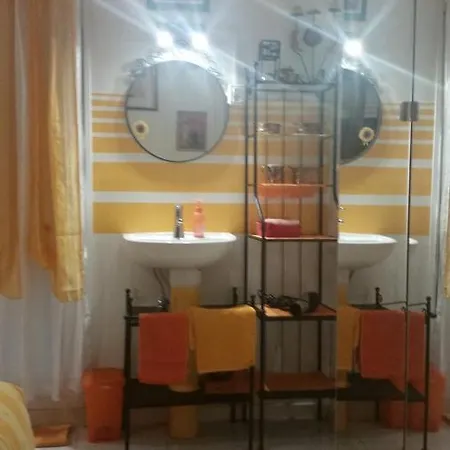 Acero Rosso Apartamento