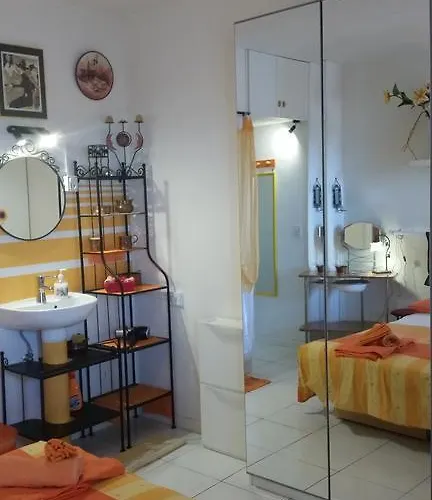 Bed & Breakfast A Different Style